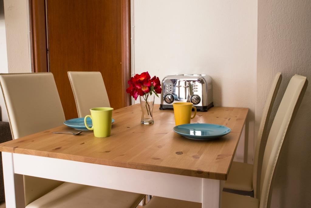 Bouganvillia Homes Никити Стая снимка
