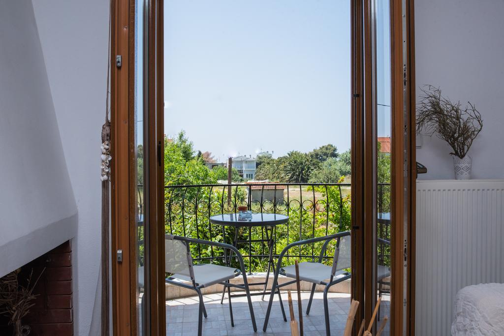 Bouganvillia Homes Никити Екстериор снимка