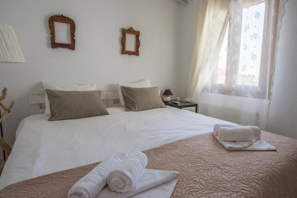 Bouganvillia Homes Никити Екстериор снимка