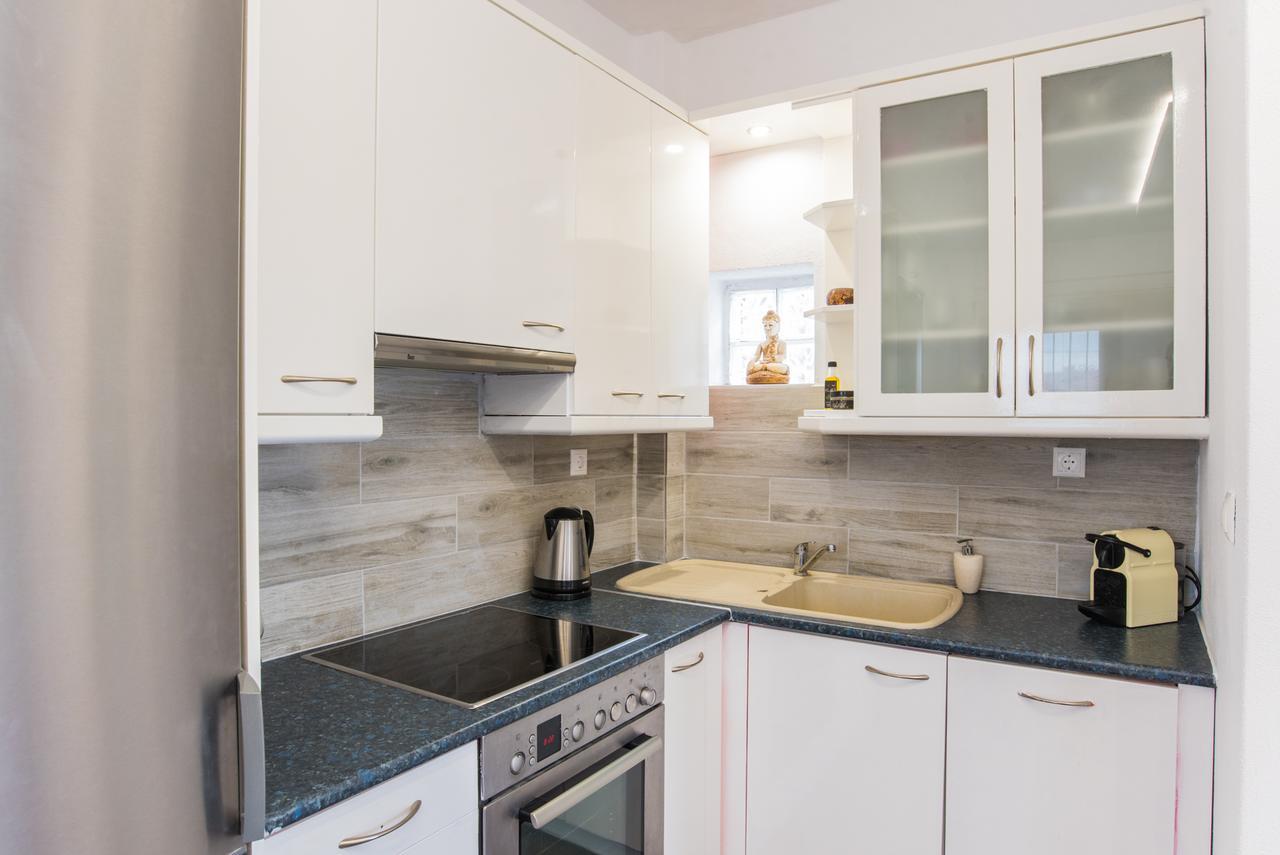 Bouganvillia Homes Никити Екстериор снимка